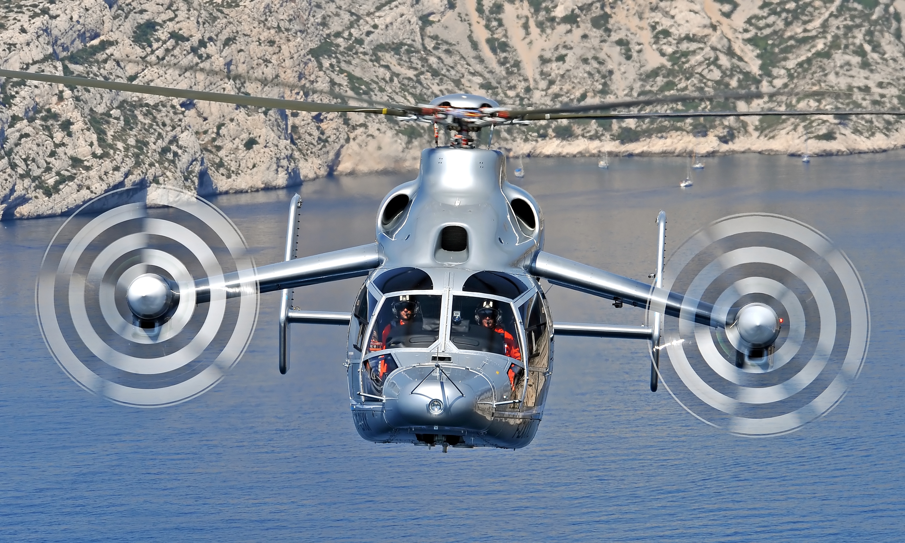 Helicóptero mais rápido do mundo atinge 471 km/h