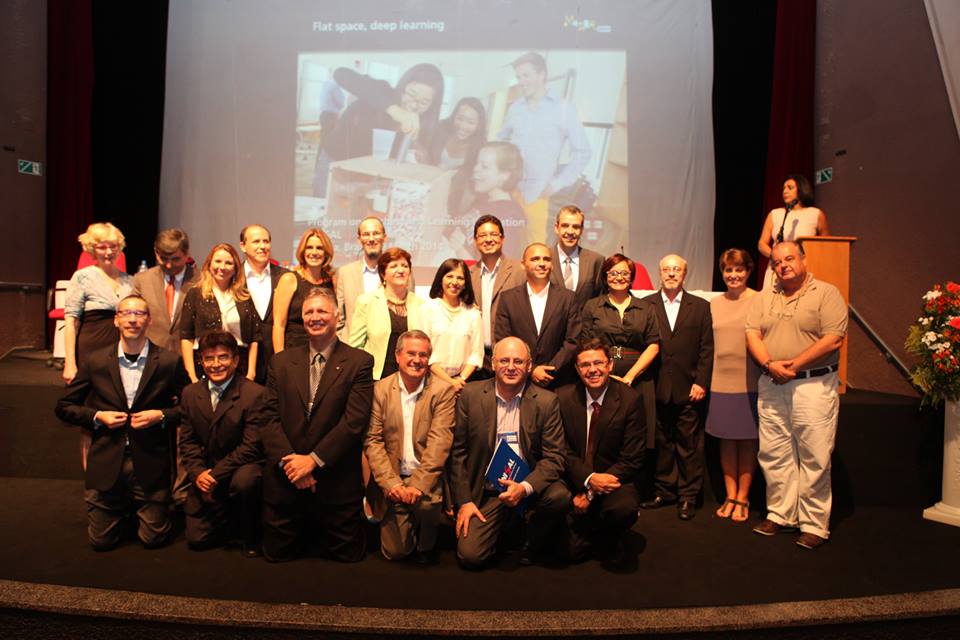 Lançamento do Consórcio STHEM Brasil enfatiza conexão entre academia e as áreas de negócios