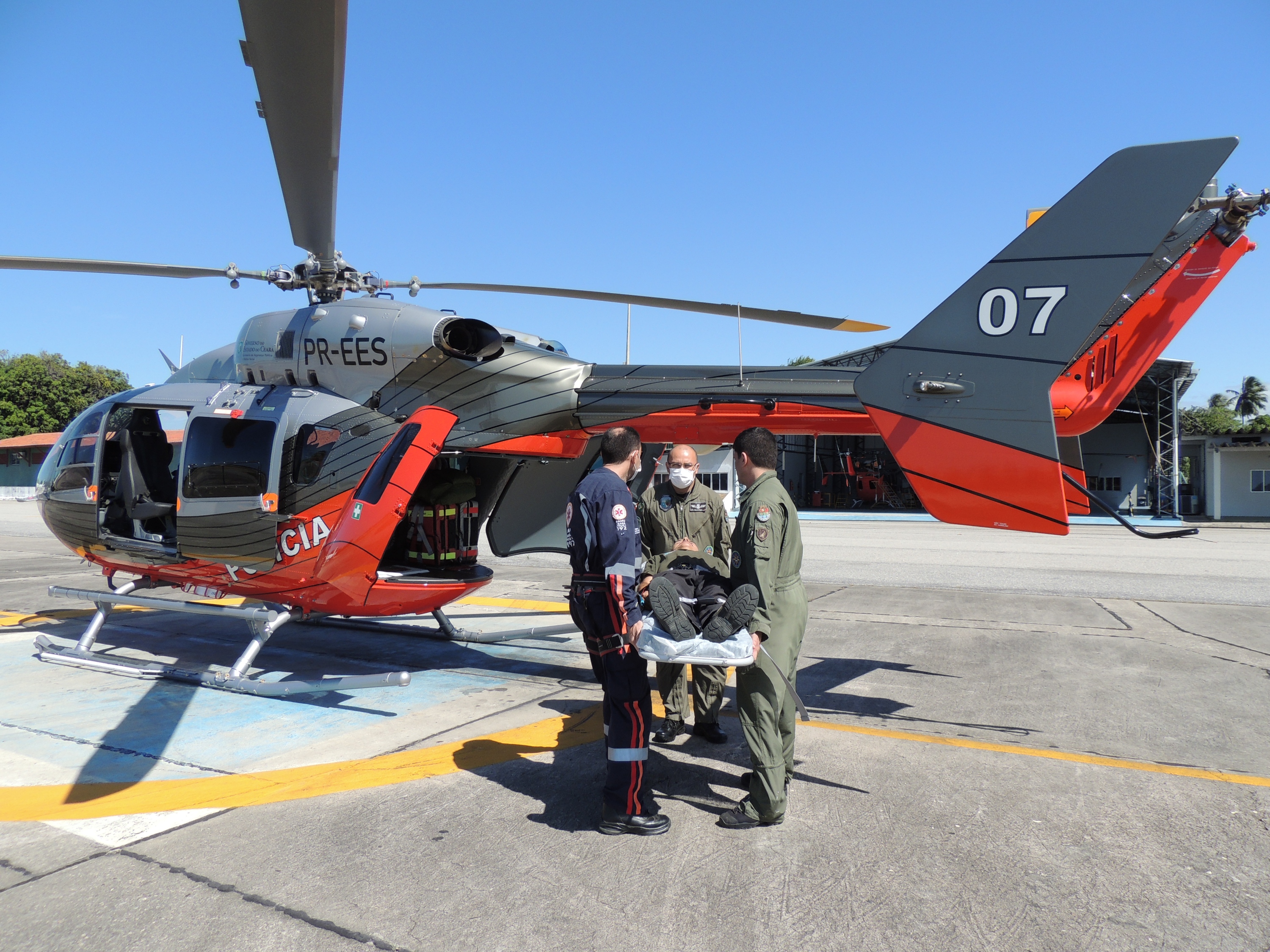 Helibras destaca o uso de helicópteros biturbina na segurança pública durante Interseg 2014