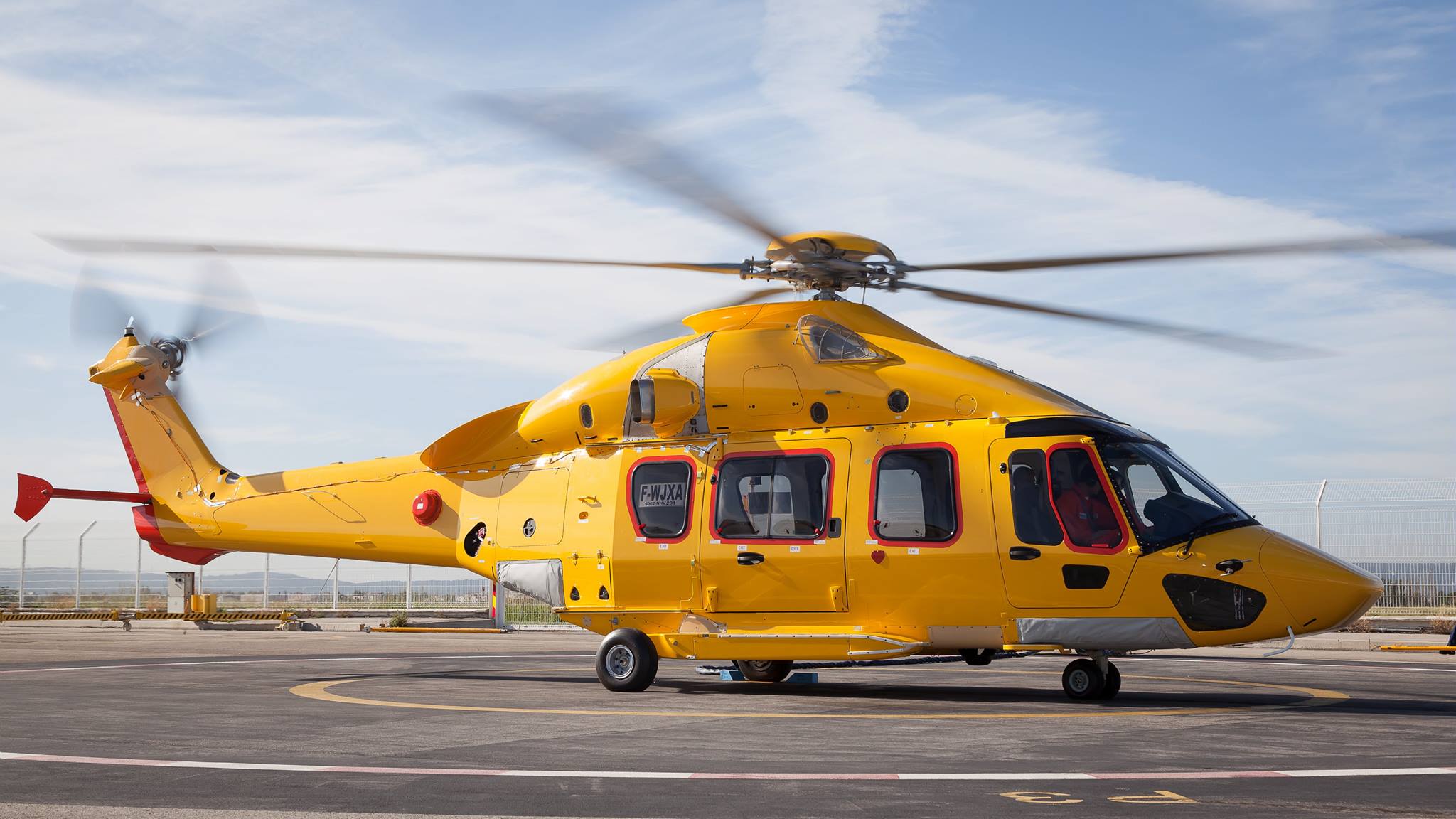 Airbus Helicopters entrega primeiros EC175 