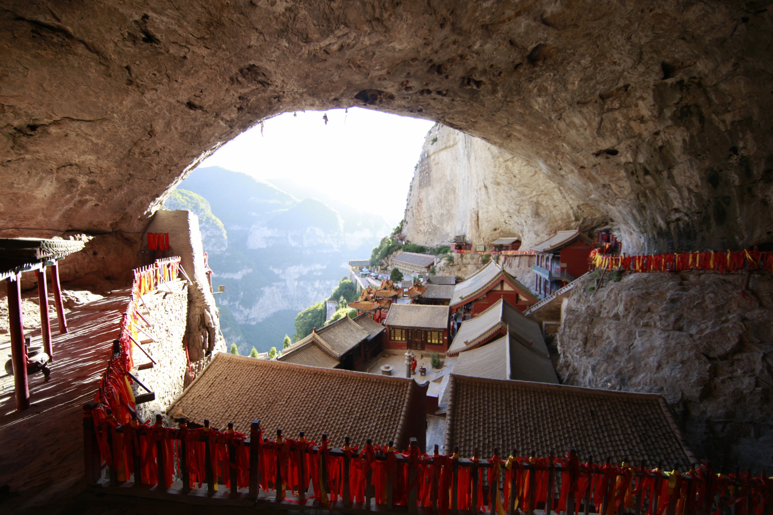Montanha Mianshan é destaque cultural na revista China Hoje