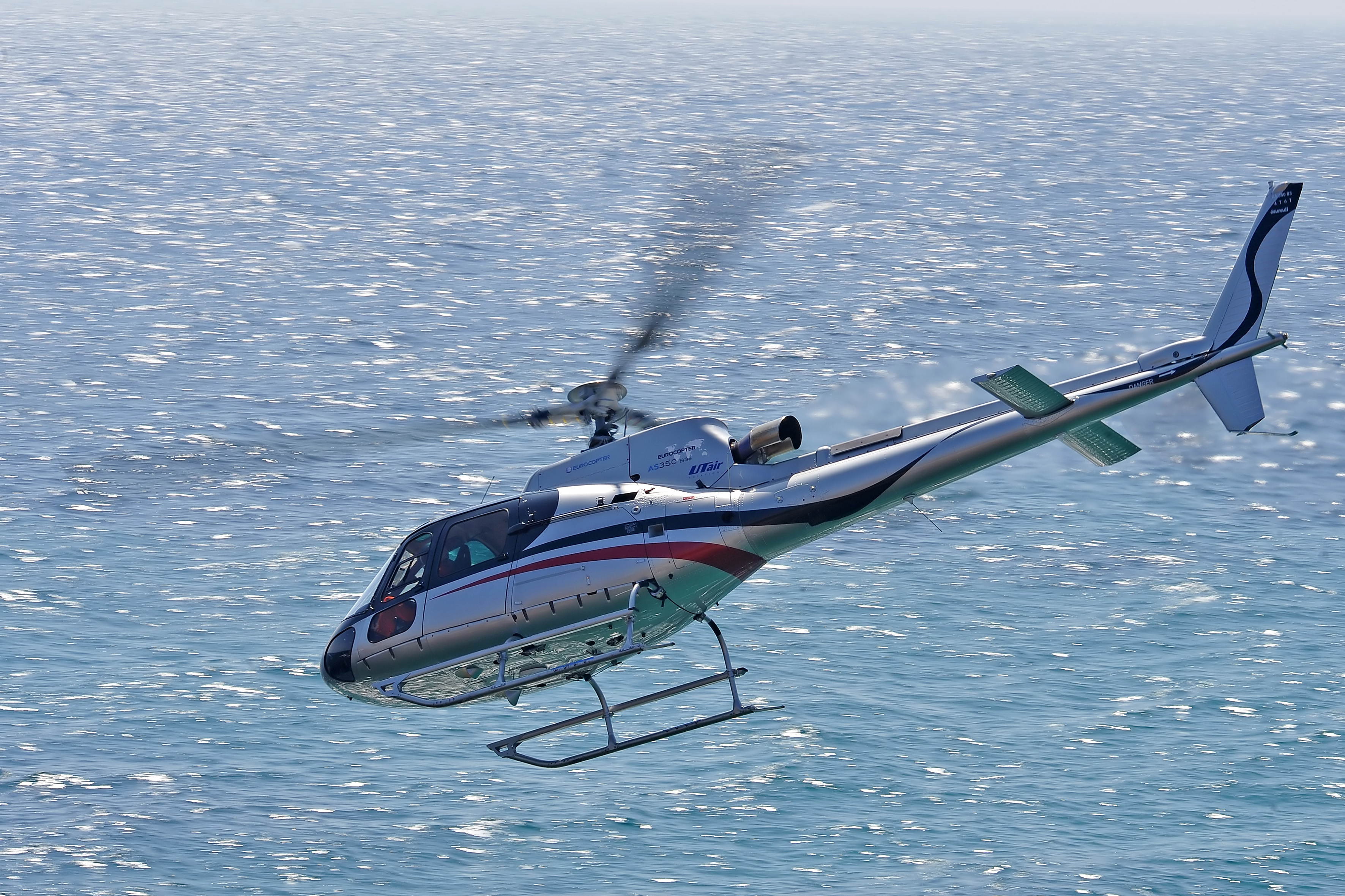 Esquilo da Helibras está exposto no São Paulo Boat Show