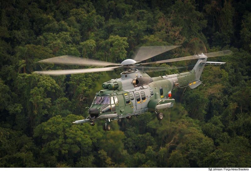 Helicópteros da FAB completam 150 mil horas de voo