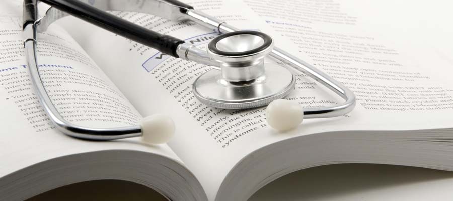 Diretor do Semesp comenta a suspensão de novos cursos de medicina 